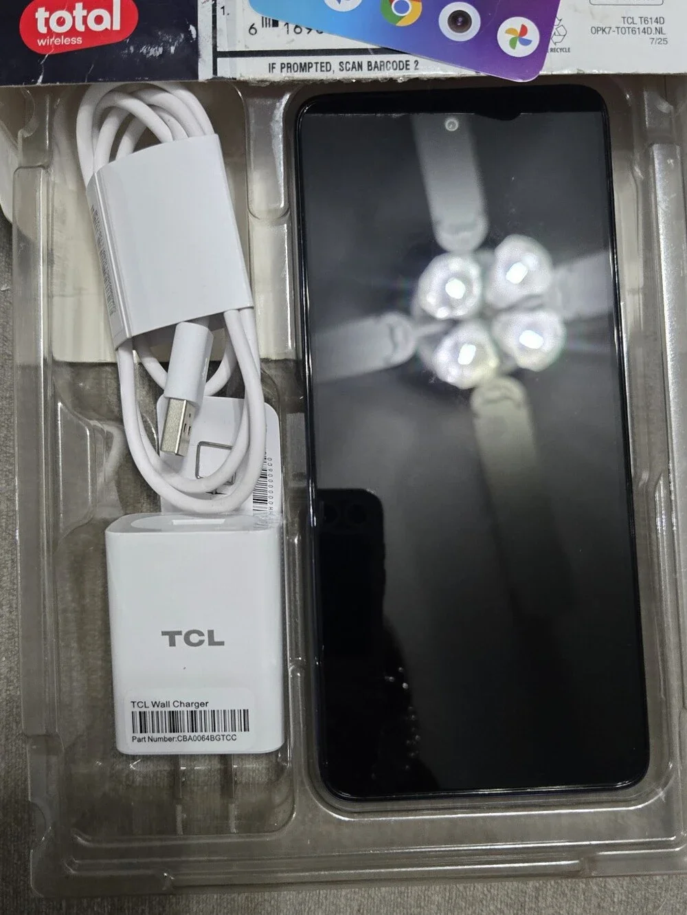 NIB TCL 50 XE 5G Blue Smartphone Total Wireless 128GB